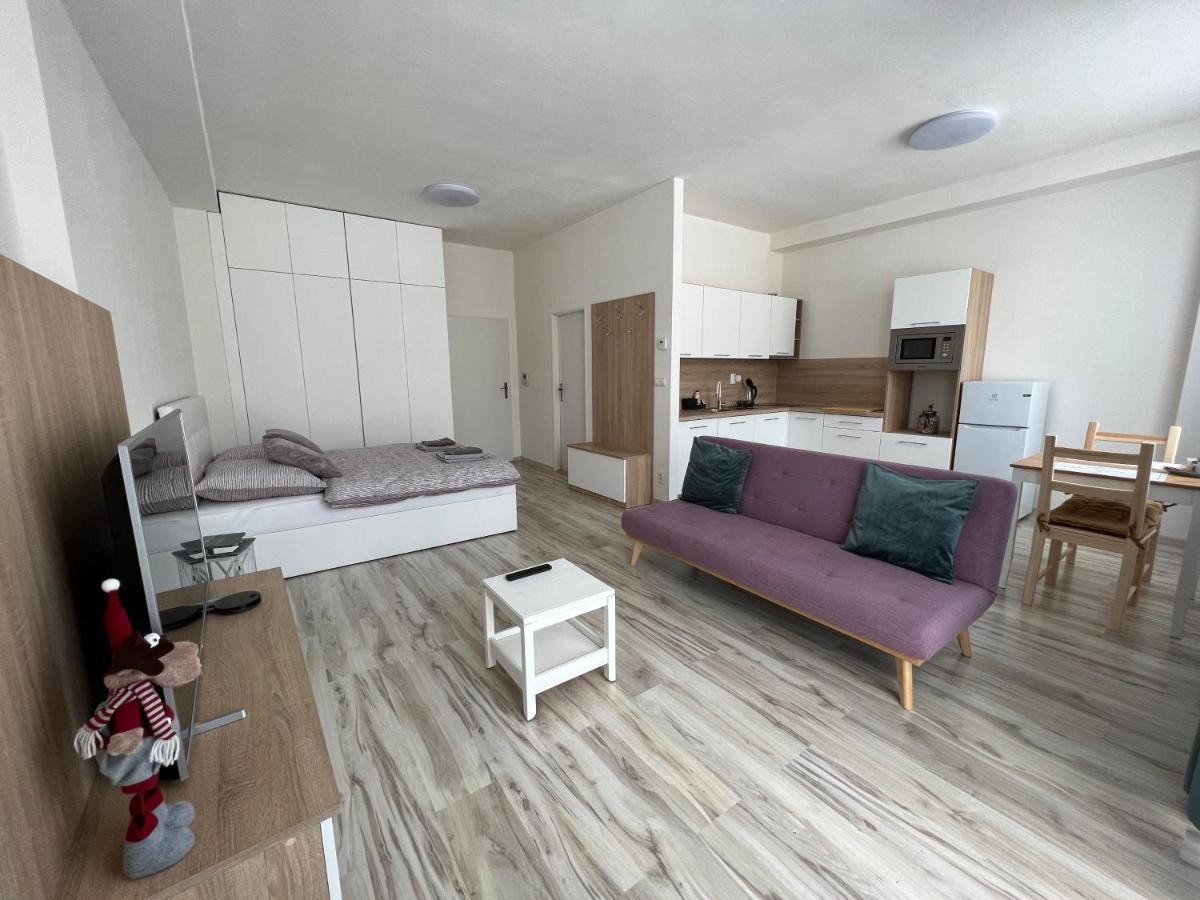 Apartman Liptov Np14 Liptovský Mikuláš Extérieur photo